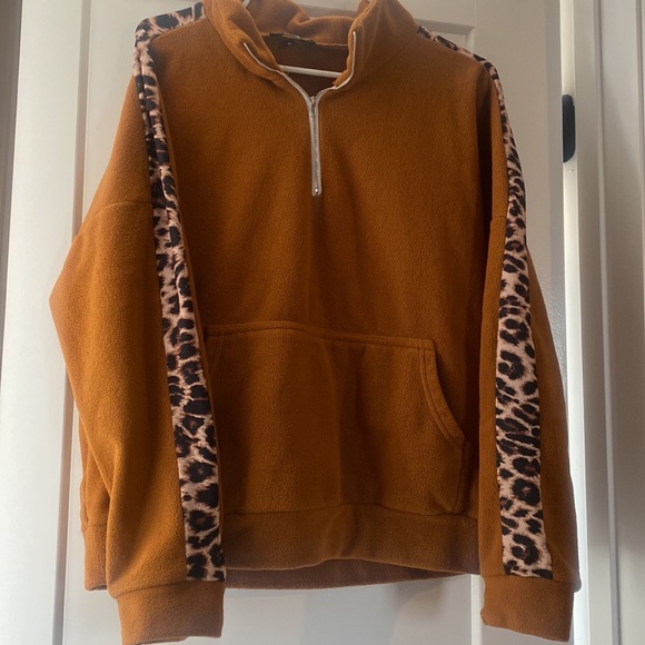 Cheetah fleece - Picture 1 of 2